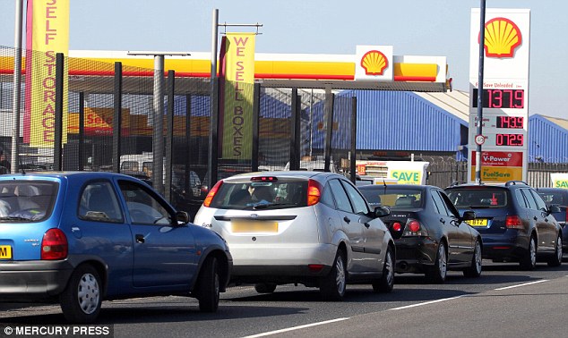 article-2126350-125F7FB9000005DC-489_634x378